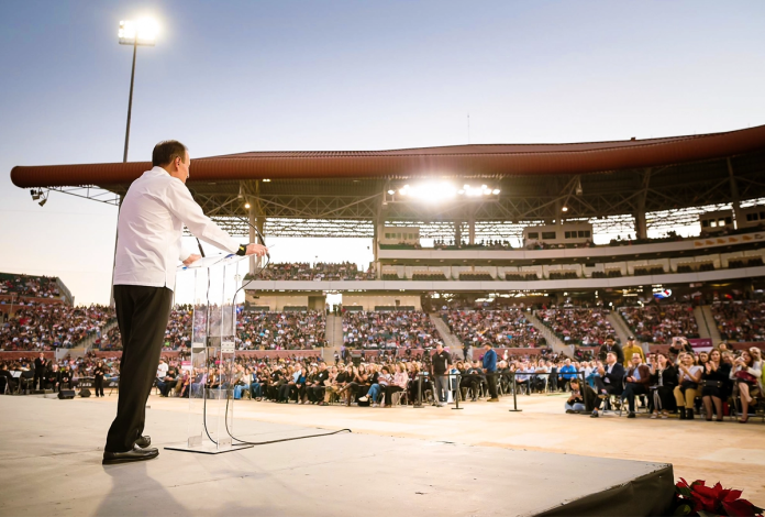 Reconoce-Durazo-vocacion-y-compromiso-del-servicio-publico-en-Sonora