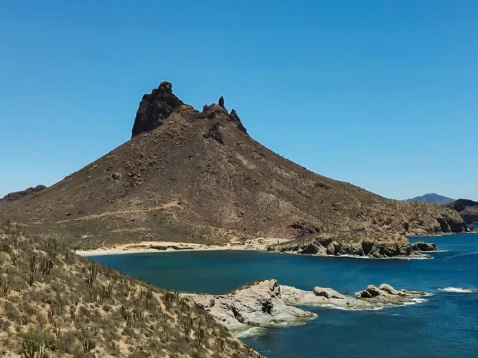 Analizan cobro de hasta 150 pesos para ingresar al Cerro Tetakawi