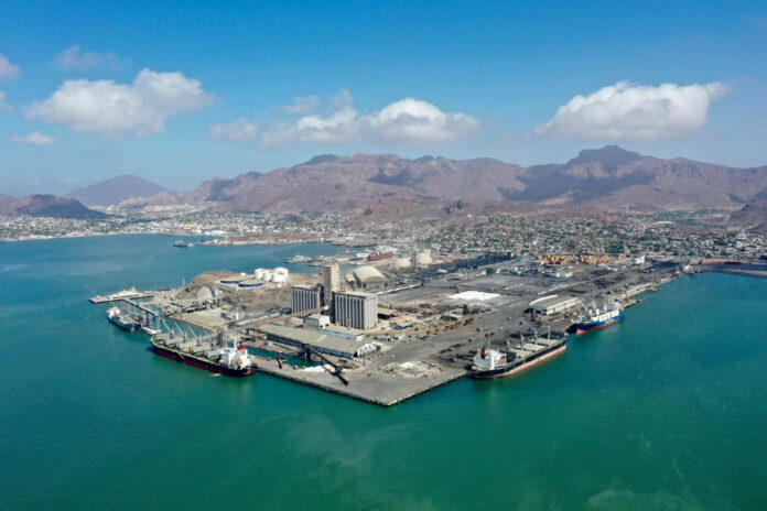 Durazo convierte al Puerto de Guaymas en eje energético entre México y Estados Unidos