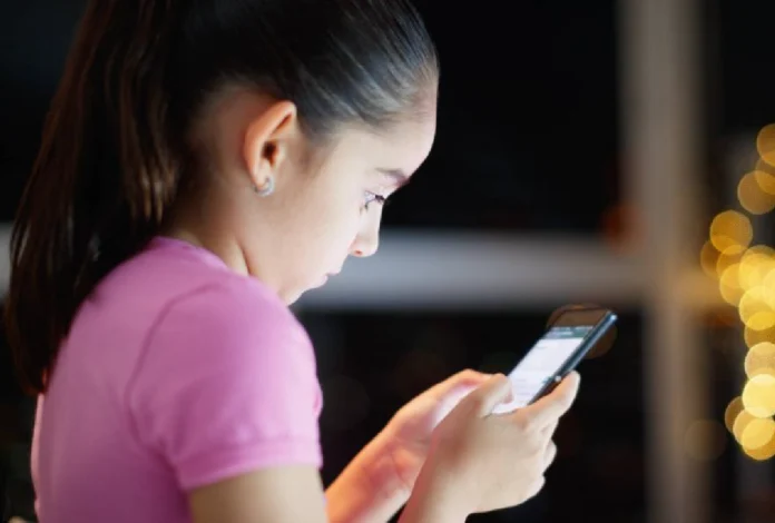 España dice basta a las redes prohíben su uso a menores de 16 años_1 España dice basta a las redes prohíben su uso a menores de 16 años