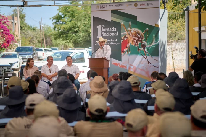 Alfonso Durazo durante jornada contra el dengue y entrega de obras en el sur de Sonora Alfonso Durazo durante jornada contra el dengue y entrega de obras en el sur de Sonora
