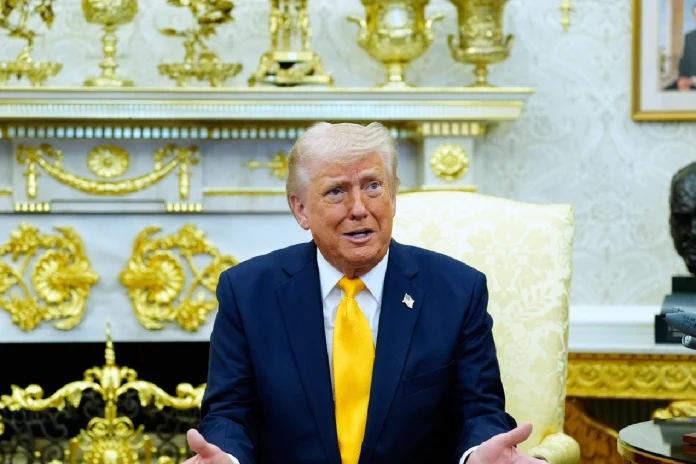Donald Trump anuncia posible reducción de ataques militares contra Irán desde la Casa Blanca