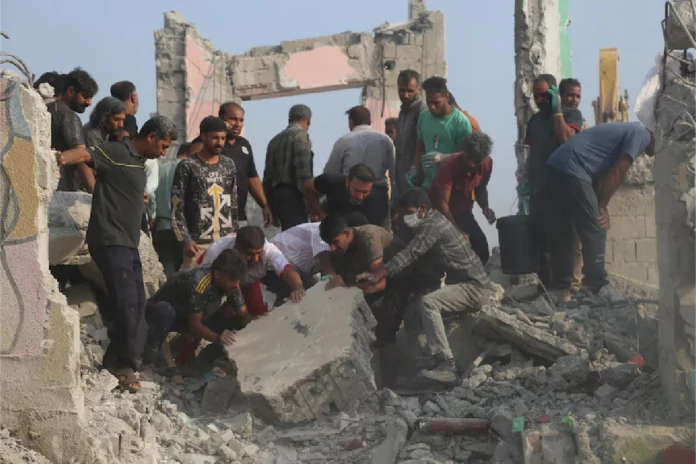 Escuela primaria destruida tras bombardeo en Minab, al sur de Irán