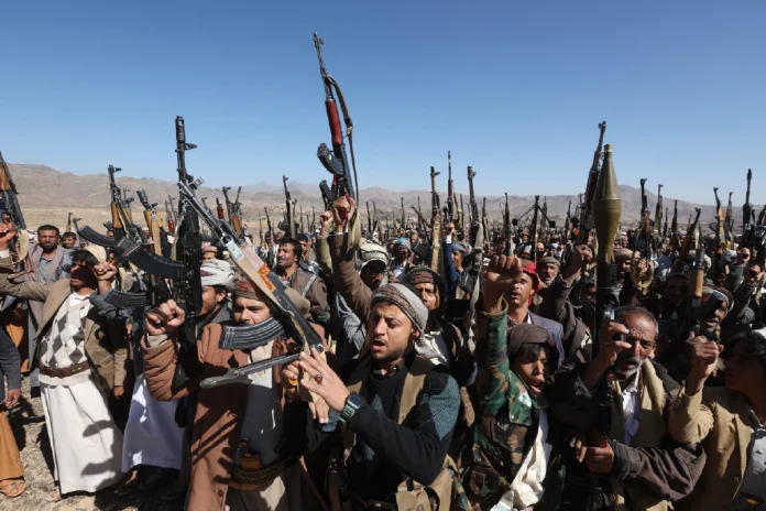 Yemen entra a la guerra hutíes lanzan misiles contra Israel