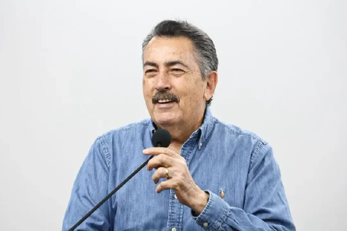 Lamarque dejará la alcaldía para ir por la gobernatura