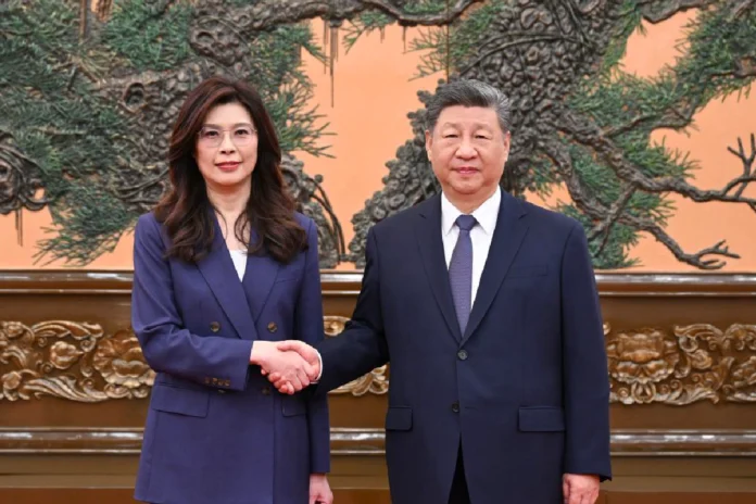 Xi Jinping se reúne con líder del Kuomintang en Pekín tras 10 años sin diálogo Xi Jinping se reúne con líder del Kuomintang en Pekín tras 10 años sin diálogo