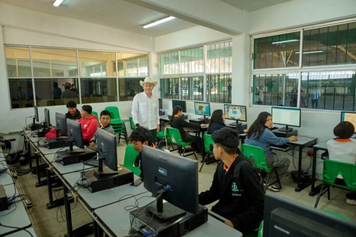 sonora rezago educativo