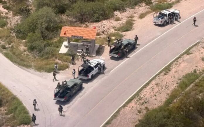Patrullas de la Guardia Nacional tras presunto ataque con coche bomba en San Luis Potosí