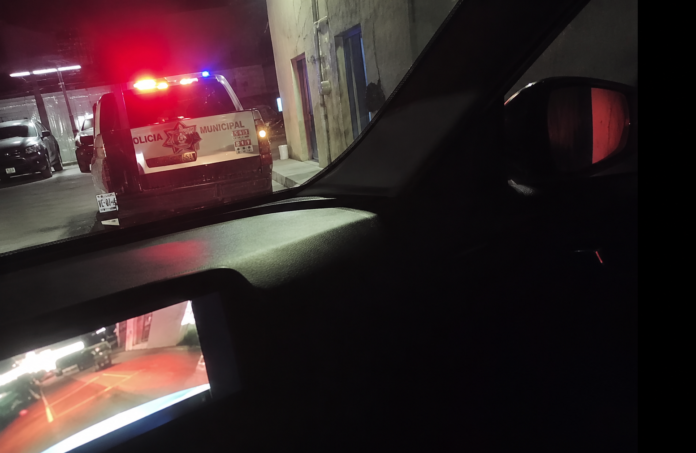 Turistas de Estados Unidos denuncian presunta extorsión por policías en Puerto Peñasco