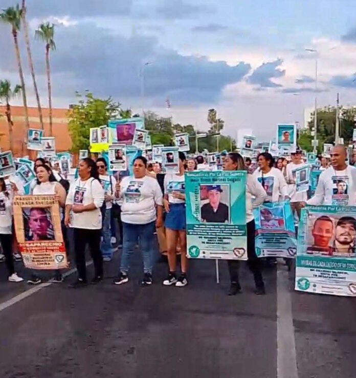 Familias y colectivos mantienen la búsqueda de personas desaparecidas en Sonora Familias y colectivos mantienen la búsqueda de personas desaparecidas en Sonora