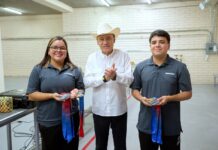 Durazo entrega instalaciones deportivas renovadas en Hermosillo con inversión de 10 millones de pesos Alfonso Durazo entrega instalaciones deportivas renovadas para atletas sonorenses en Hermosillo