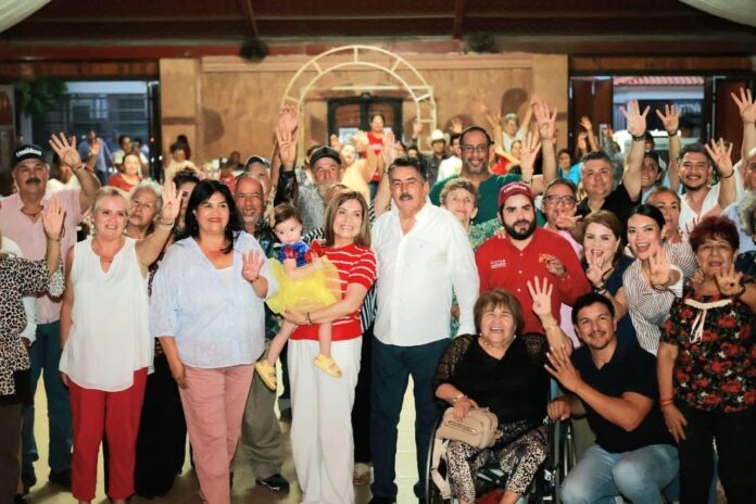 Javier Lamarque durante asamblea informativa del Partido del Trabajo en Cajeme Sonora Javier Lamarque durante asamblea informativa del Partido del Trabajo en Cajeme Sonora