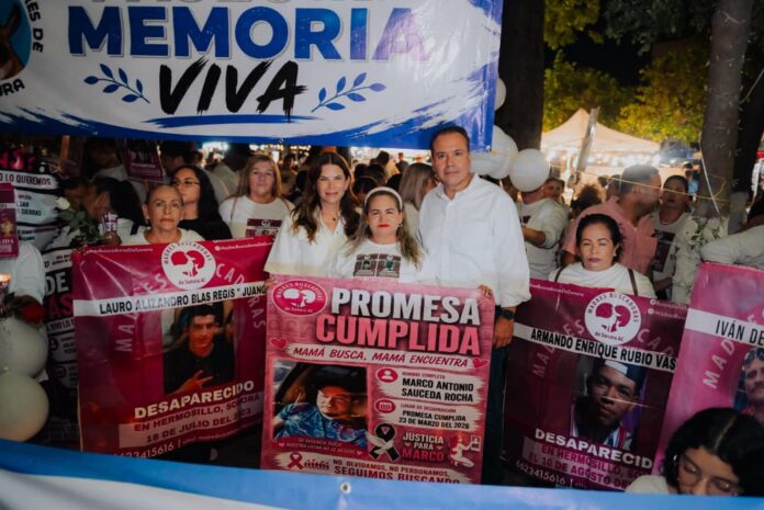 Antonio Astiazarán inaugura la Plaza de las Buscadoras junto a integrantes de colectivos en Hermosillo Antonio Astiazarán inaugura la Plaza de las Buscadoras junto a integrantes de colectivos en Hermosillo
