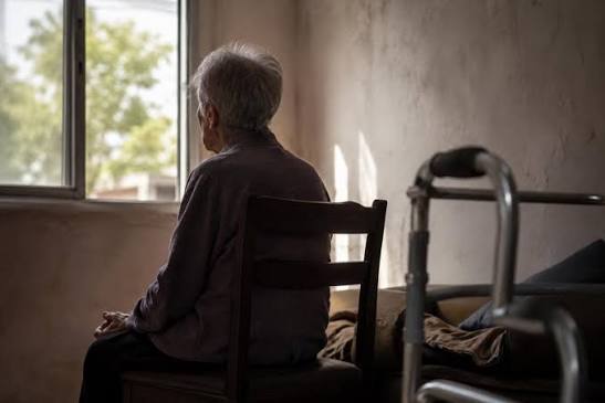 Adultos mayores enfrentan violencia familiar dentro de sus hogares en Sonora Adultos mayores enfrentan violencia familiar dentro de sus hogares en Sonora