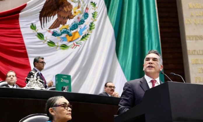 Alito Moreno llama a formar un frente opositor contra Morena rumbo a las elecciones de 2027