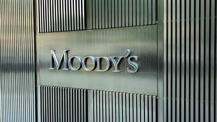 Moody’s advierte presión fiscal por deuda y bajo crecimiento en México Moody’s advierte presión fiscal por deuda y bajo crecimiento en México