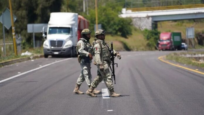 EU levanta alerta de seguridad en Nogales Sonora y retoma actividades EU levanta alerta de seguridad en Nogales Sonora y retoma actividades
