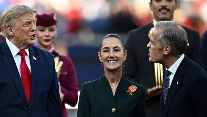 Claudia Sheinbaum viajó en avión militar a la final del Mundial 2026