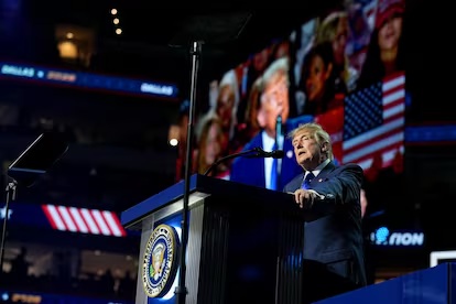 Donald Trump promete 5 mil dólares a estadounidenses si ganan los republicanos Donald Trump promete 5 mil dólares a estadounidenses si ganan los republicanos