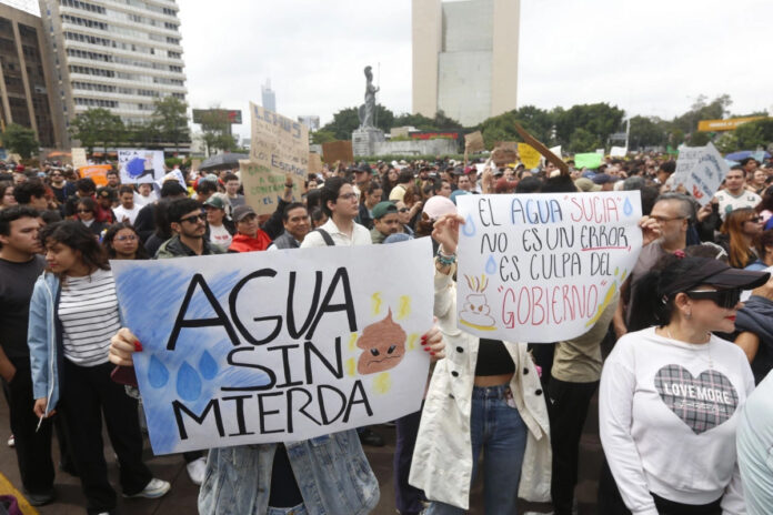Guadalajara vuelve a exigir agua limpia