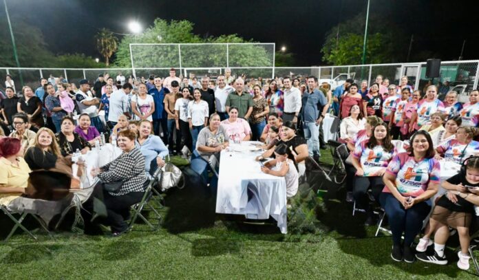 Vecinos de Hermosillo participan en asamblea del Presupuesto CRECES